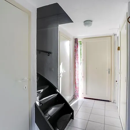 Beuger 18 P197 * نيوبورت